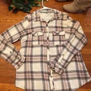 Women’s soft flannel shirt